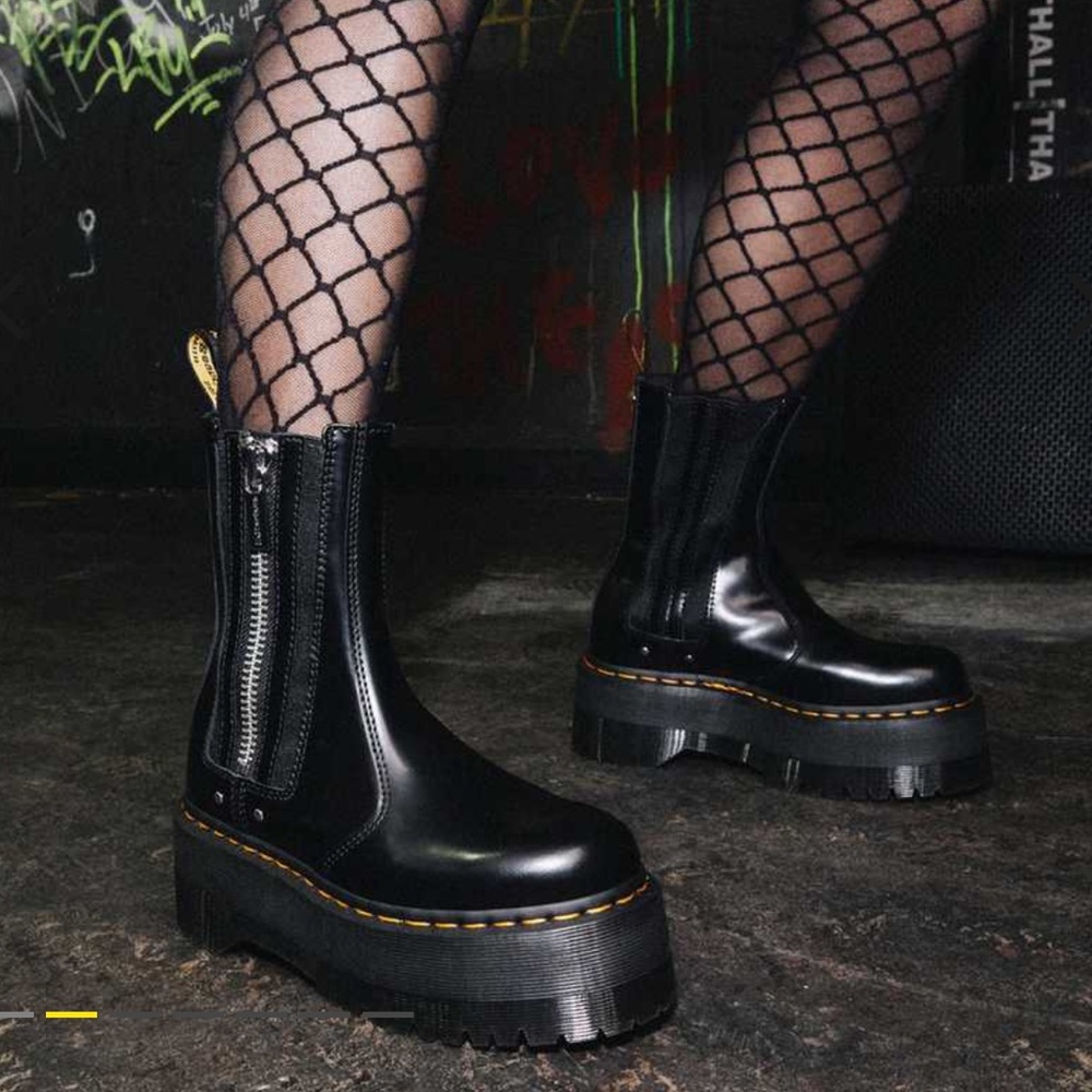 NEW Dr Marten’s Buttero 2976 MAX LEATHER PLATFORM CHELSEA BOOTS